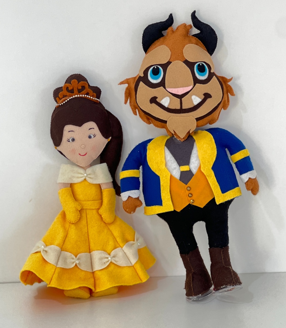 Bella E A Fera - AZ PEGUE E MONTE