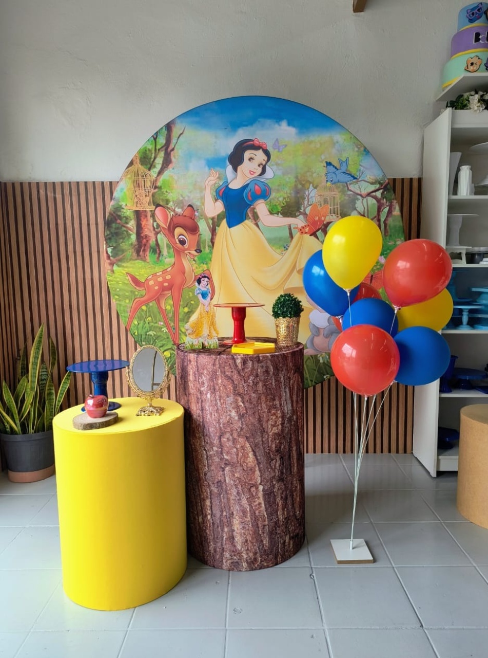 Kit Bronze Branca de Neve  - Lilas Decor Locações e Festas