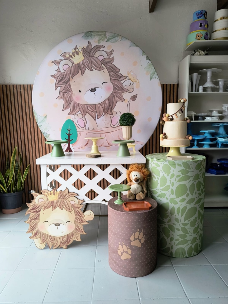Kit Ouro Leãozinho - Lilas Decor Locações e Festas
