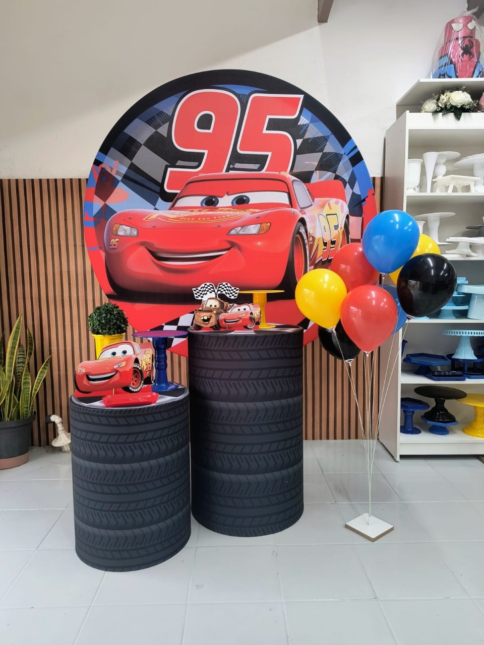  Kit Bronze Carros  - Lilas Decor Locações e Festas