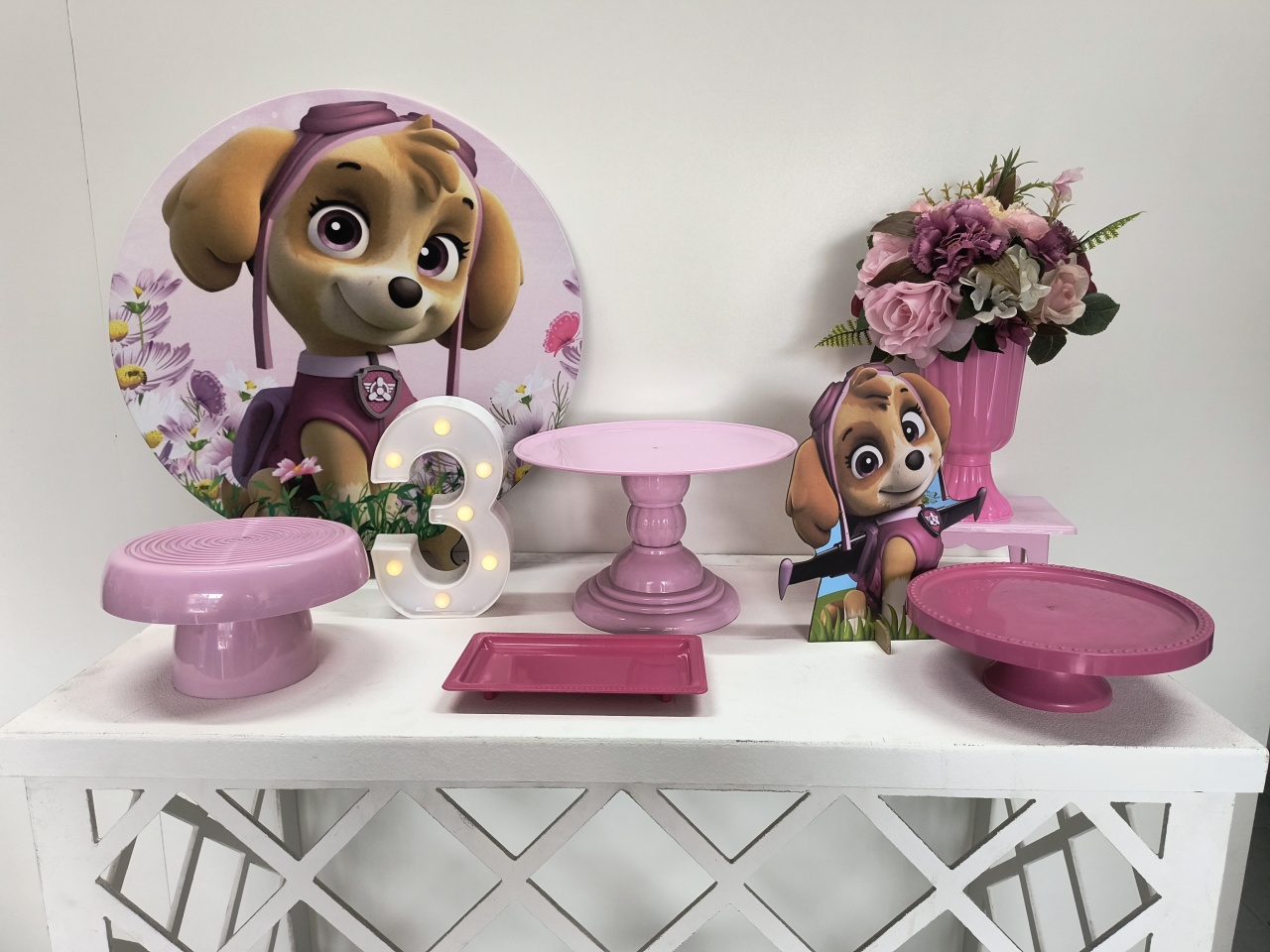 Kit Festa Na Mesa Sky - Lilas Decor Locações e Festas