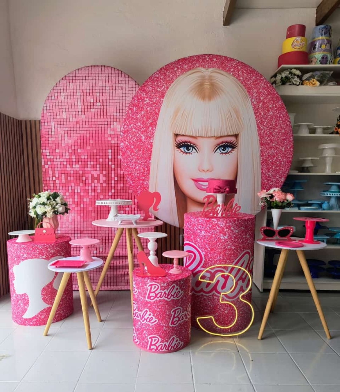 Kit Composição  Barbie - Lilas Decor Locações e Festas