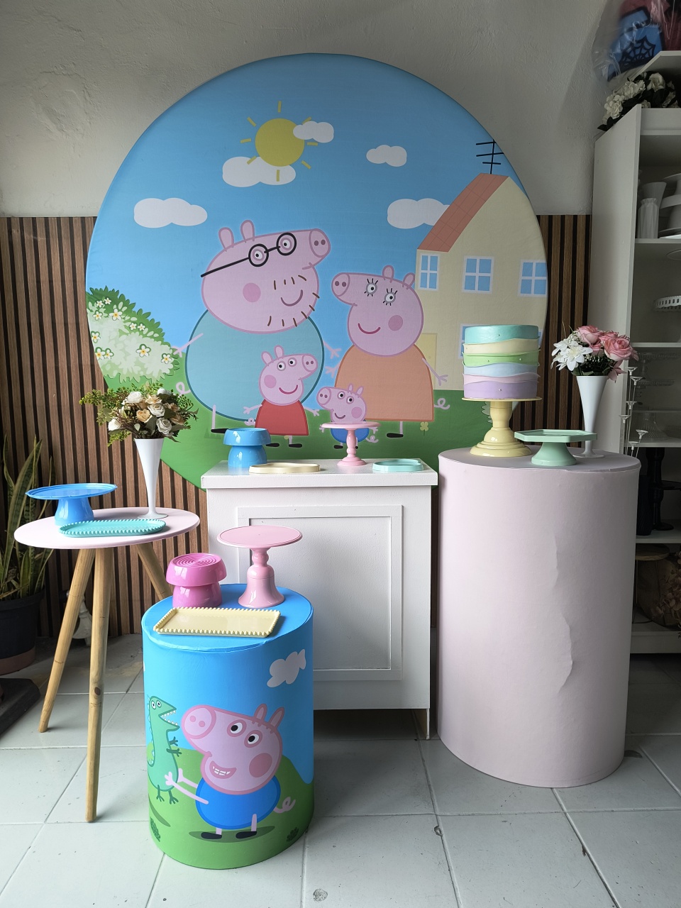 Kit Ouro Peppa Pig - Lilas Decor Locações e Festas