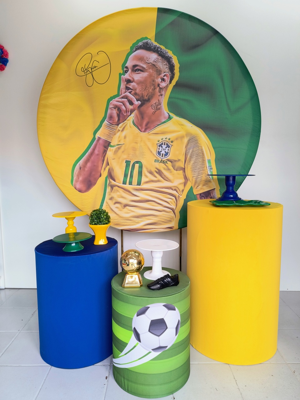 Kit Prata Copa Do Mundo (Neymar) - Lilas Decor Locações e Festas