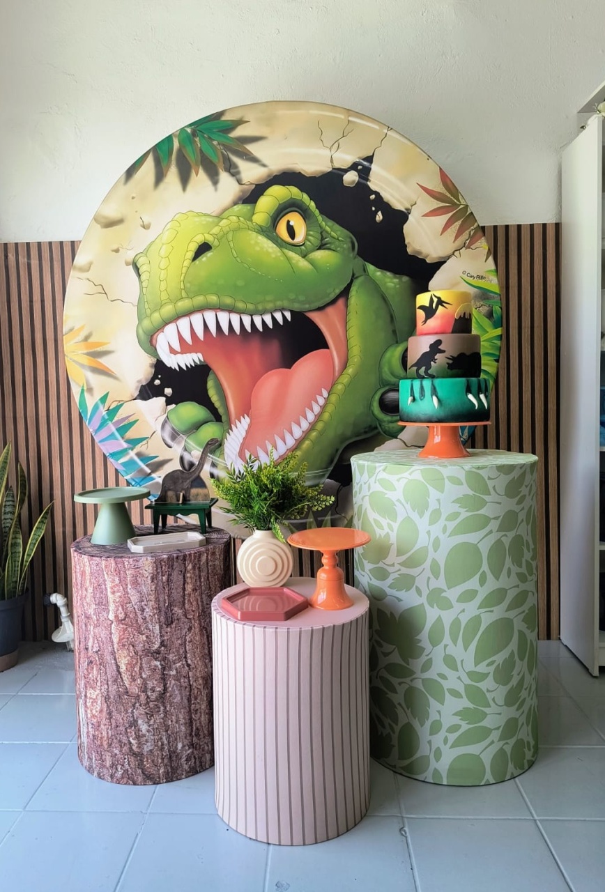 Kit Prata Dinossauro  - Lilas Decor Locações e Festas