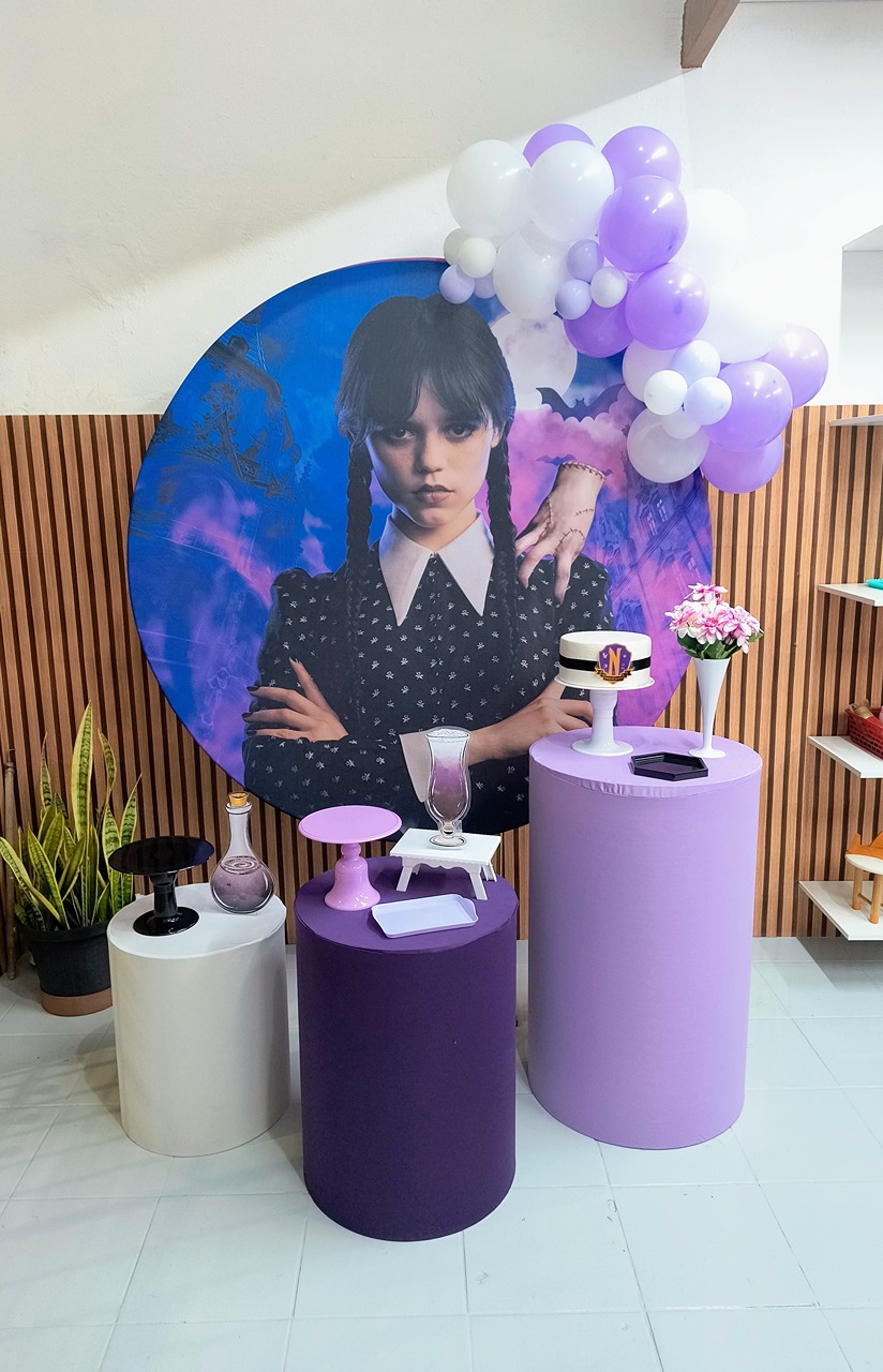 Kit Prata  Wandinha - Lilas Decor Locações e Festas