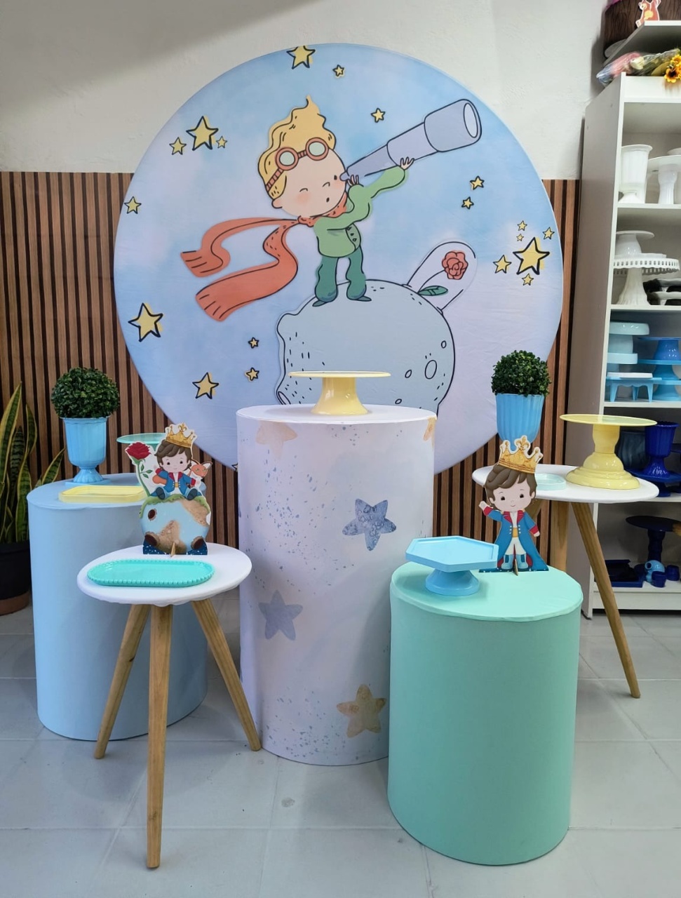 Kit Ouro Pequeno Principe  - Lilas Decor Locações e Festas