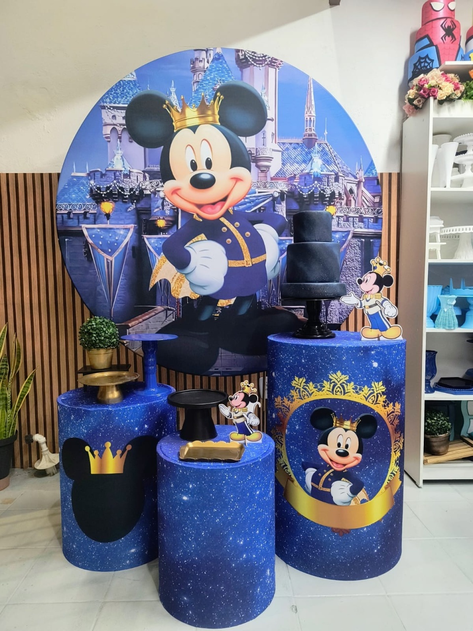 Padrão Mickey Realeza  - Lilas Decor Locações e Festas