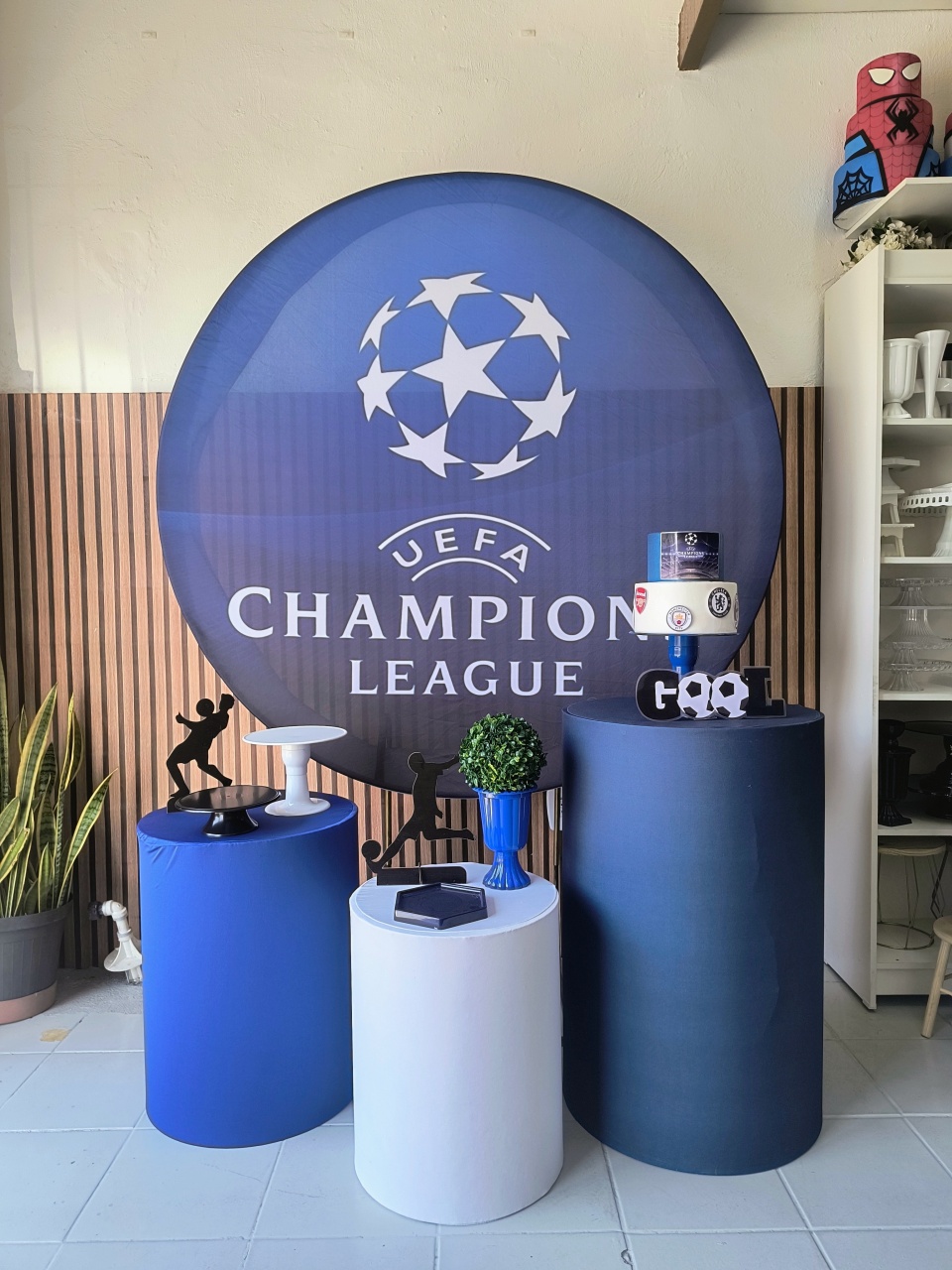 Kit Prata Champions League - Lilas Decor Locações e Festas