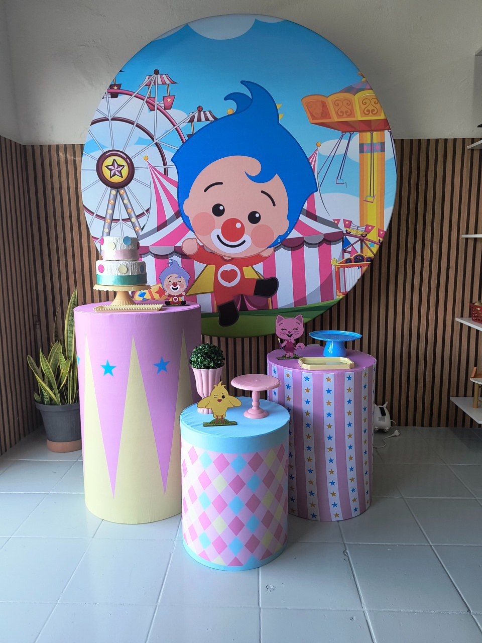 Kit Prata  Palhaço Plim Plim 2 - Lilas Decor Locações e Festas