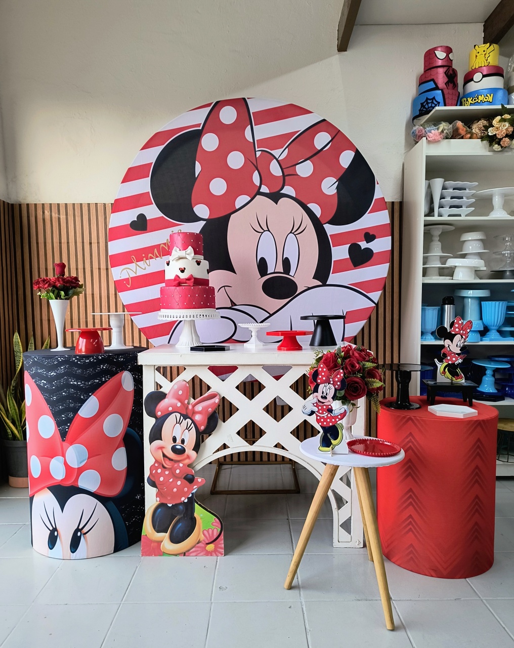 Kit Composição 2 Minnie Vermelha  - Lilas Decor Locações e Festas