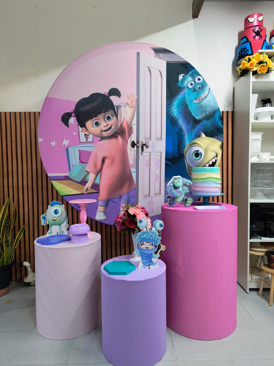 Kit Prata Monstros S.a Boo - Lilas Decor Locações e Festas