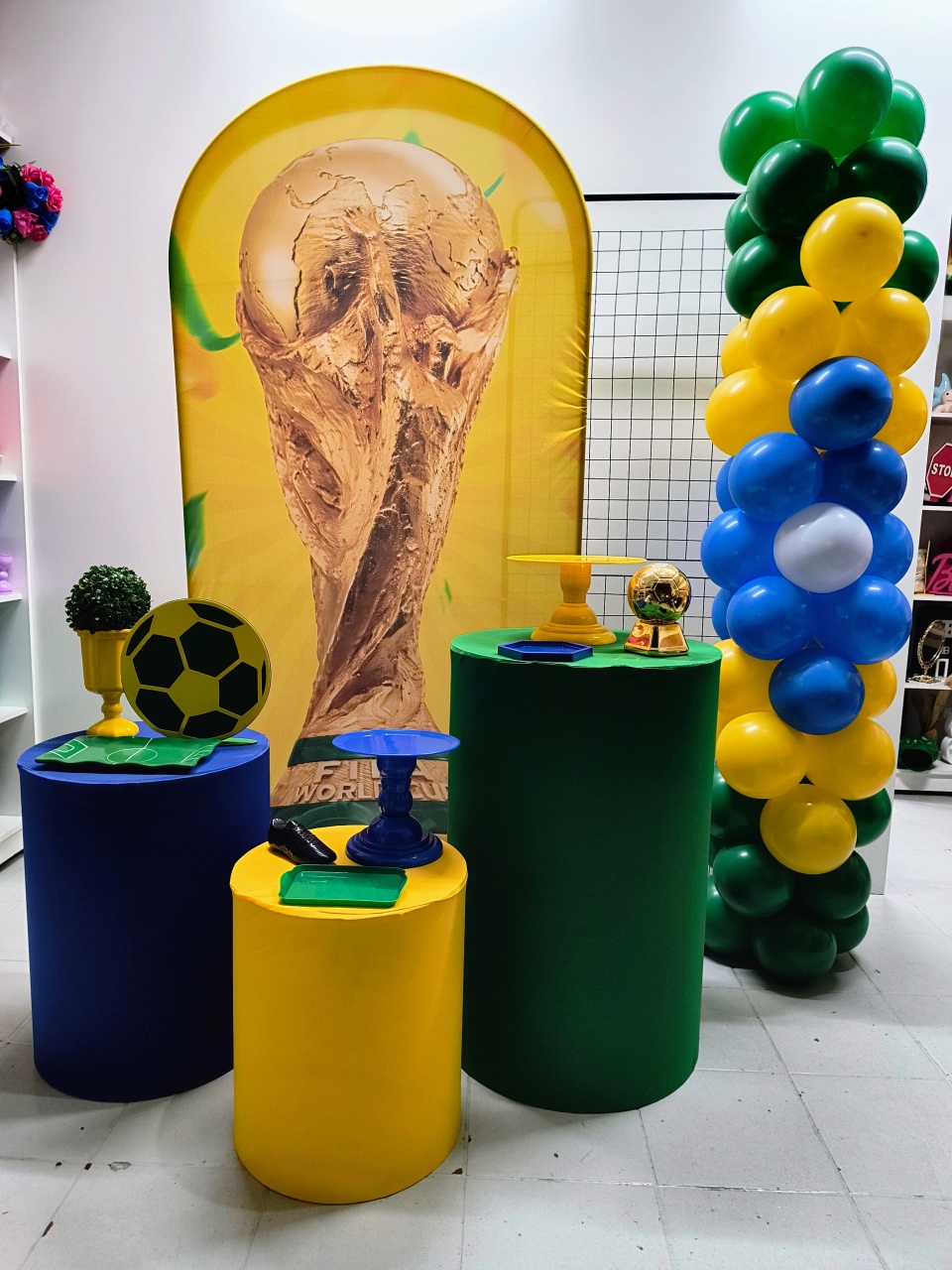 Kit Composição Troféu da Copa - Lilas Decor Locações e Festas
