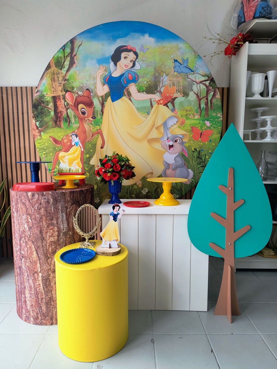Kit Ouro Branca de Neve  - Lilas Decor Locações e Festas