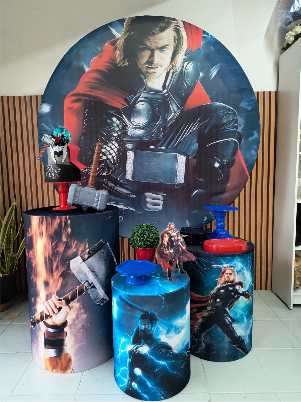 Kit Prata Thor  - Lilas Decor Locações e Festas