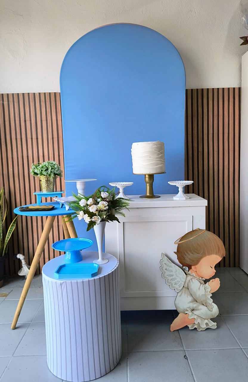 Kit Ouro Batizado Azul Dourado E Branco  - Lilas Decor Locações e Festas