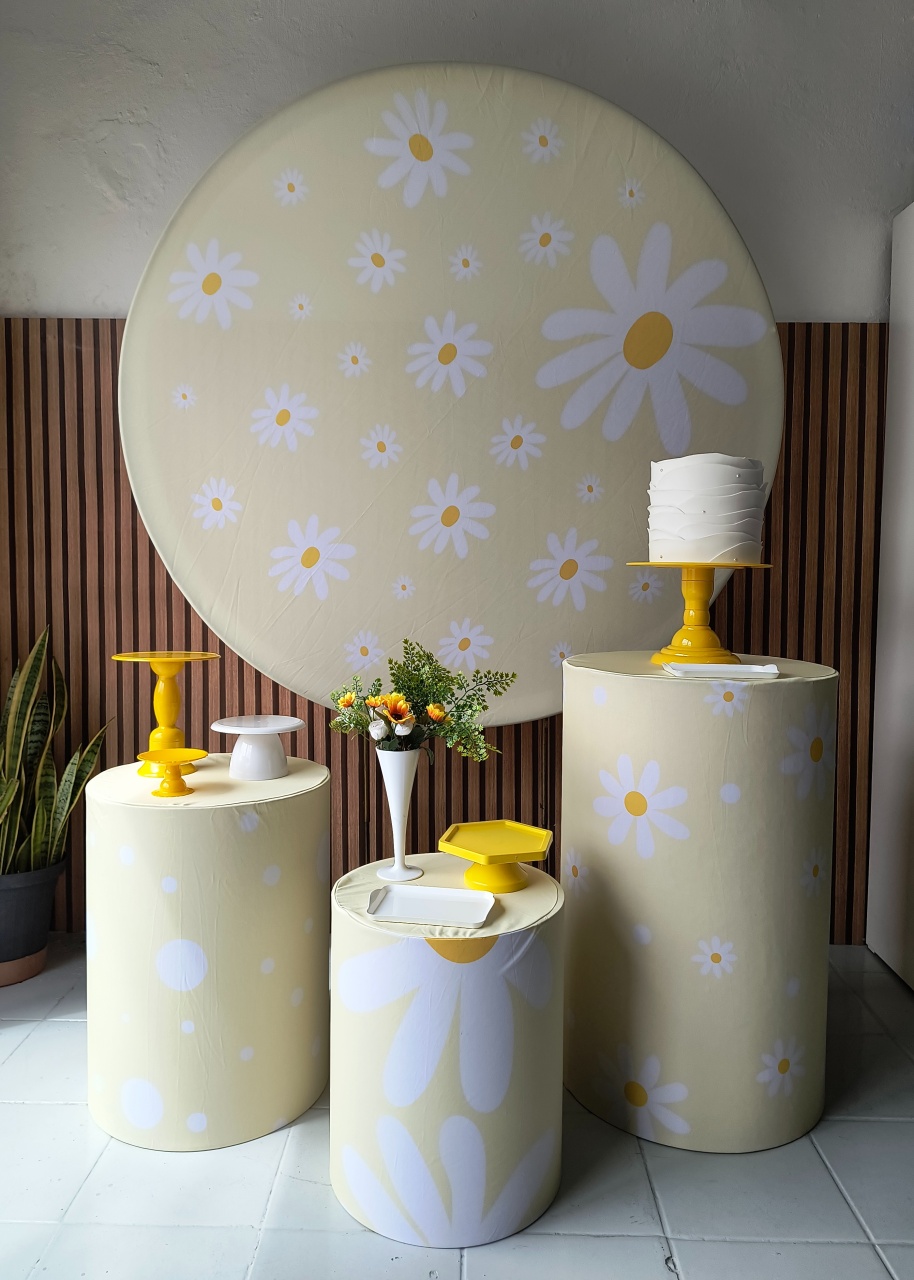 Kit Prata Margarida Amarela  - Lilas Decor Locações e Festas
