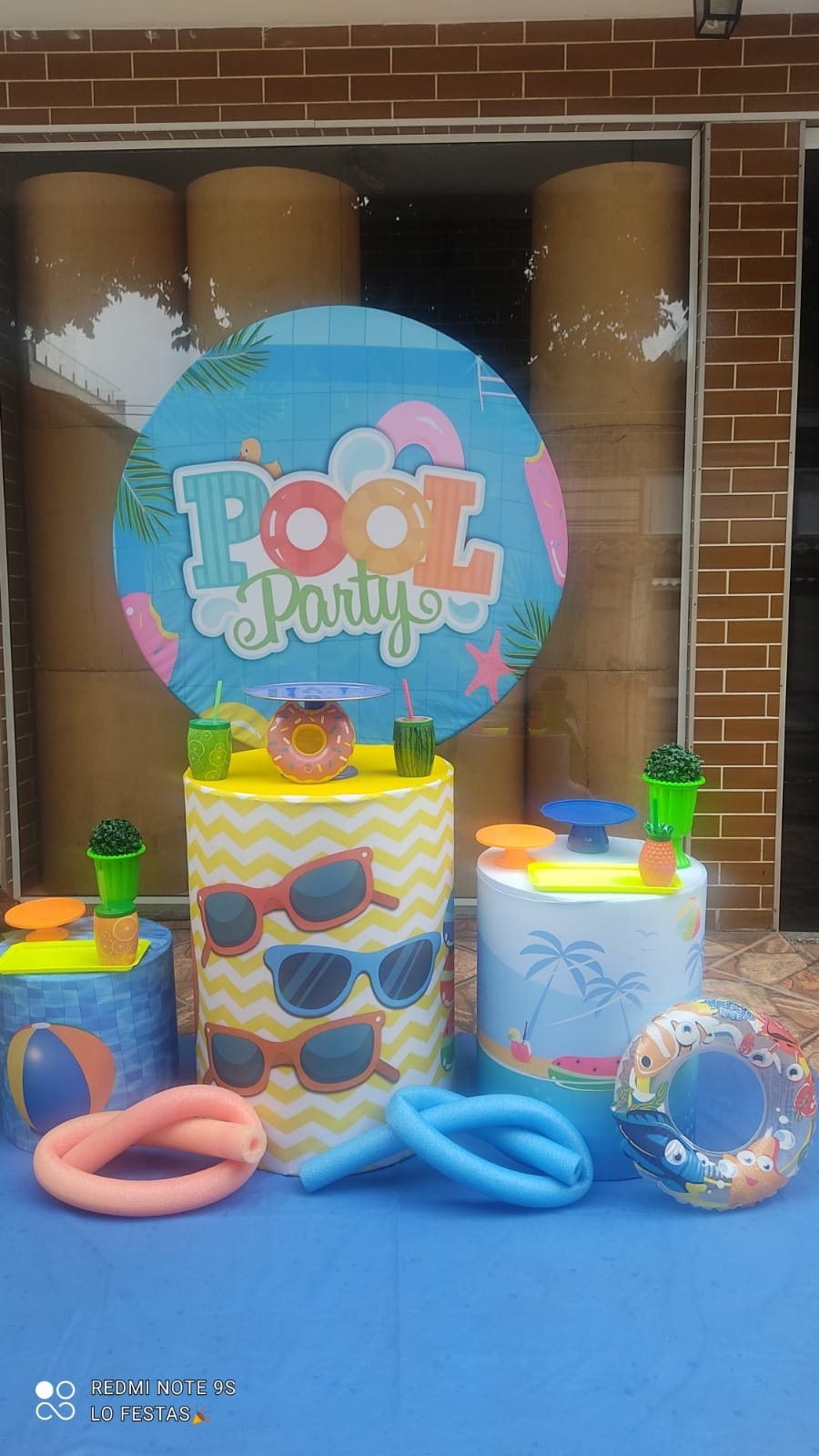 Pool Party Azul - CARLOS HENRIQUES DE OLIVEIRA CRESPO 52601125