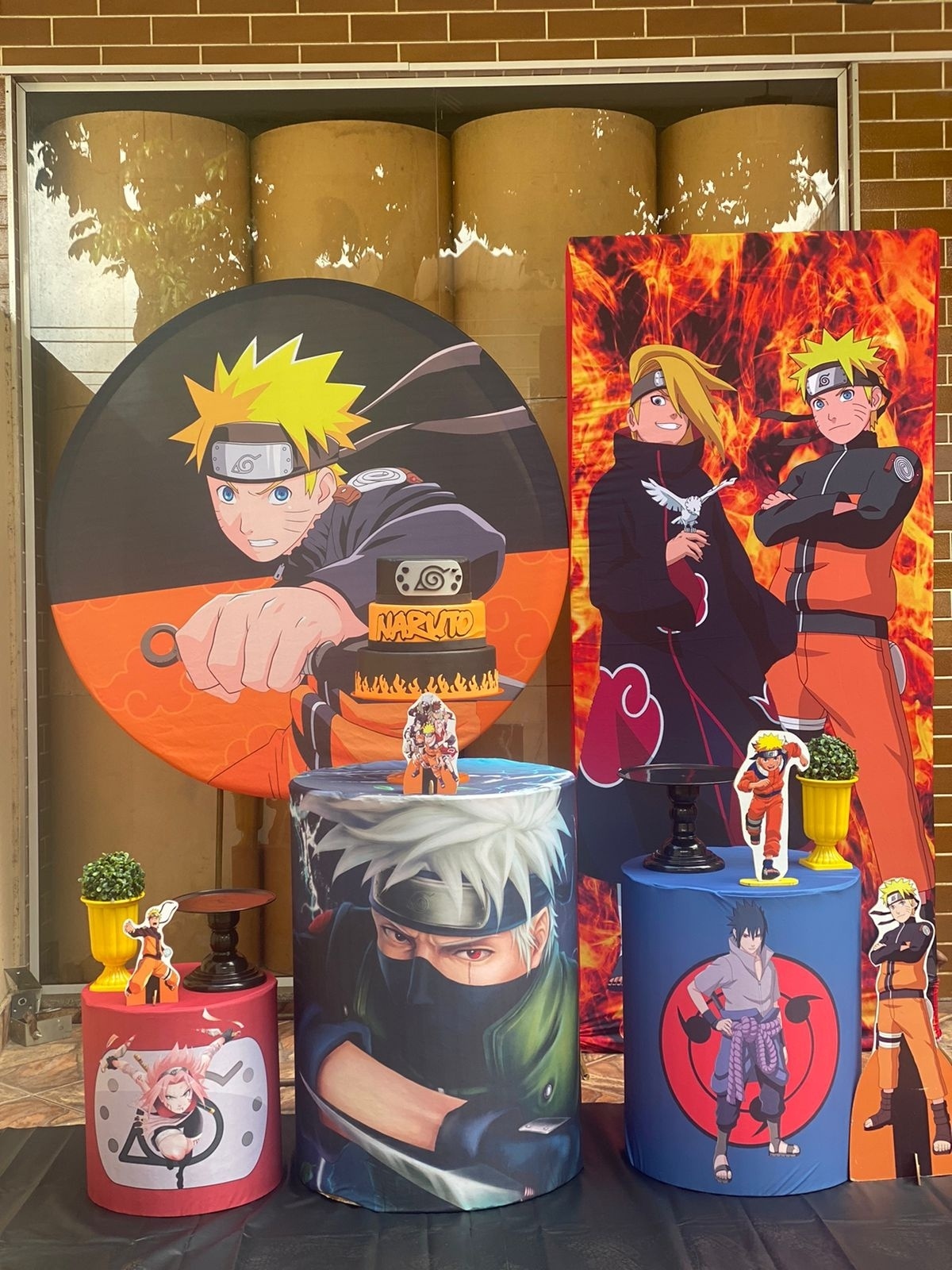 Naruto Com Painel Lateral - CARLOS HENRIQUES DE OLIVEIRA CRESPO 52601125