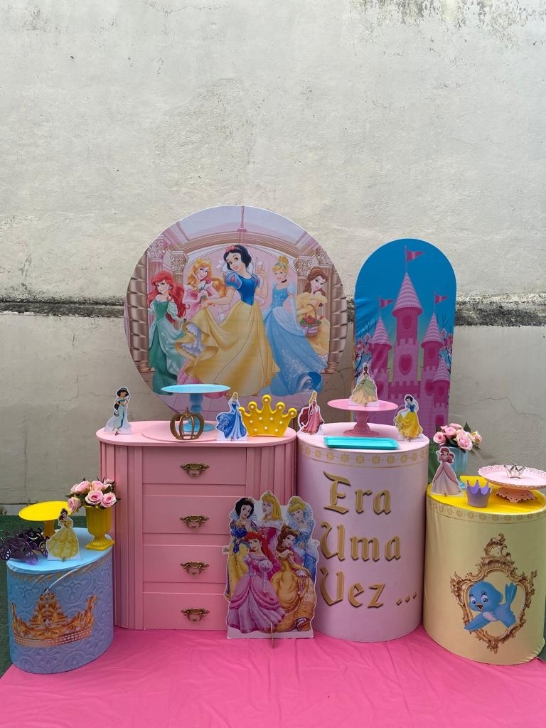 As Princesas Completo - CARLOS HENRIQUES DE OLIVEIRA CRESPO 52601125