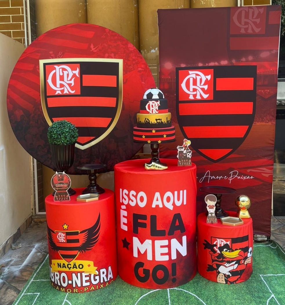 Trio de Capas + Painel Temáticos Flamengo Novo - CARLOS HENRIQUES DE OLIVEIRA CRESPO 52601125
