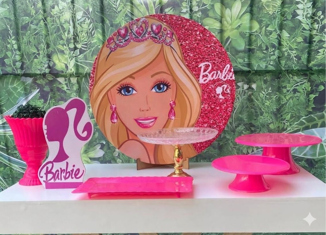 Mini Kit Barbie - CARLOS HENRIQUES DE OLIVEIRA CRESPO 52601125