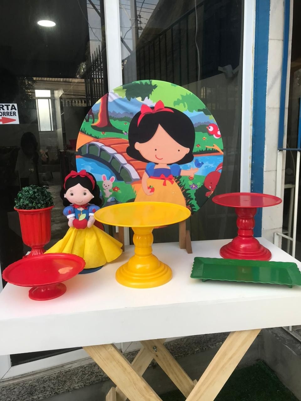 Mini Kit Branca de Neve - CARLOS HENRIQUES DE OLIVEIRA CRESPO 52601125