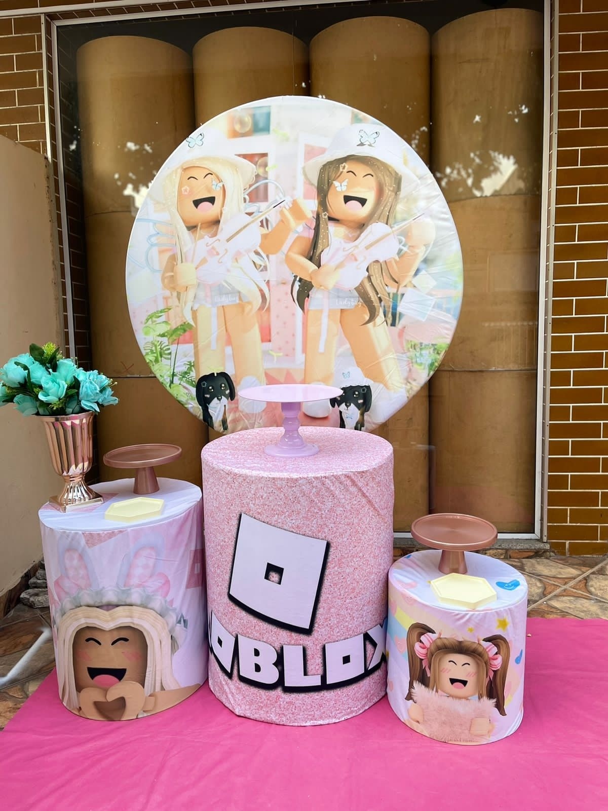 Roblox Rosa - CARLOS HENRIQUES DE OLIVEIRA CRESPO 52601125