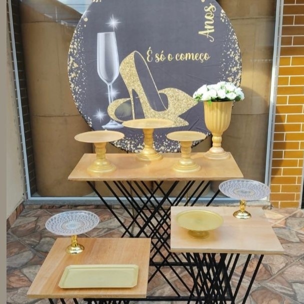 É Só O Começo - CARLOS HENRIQUES DE OLIVEIRA CRESPO 52601125