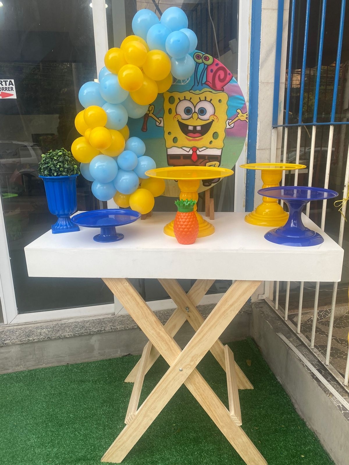 Mini Kit Bob Esponja - CARLOS HENRIQUES DE OLIVEIRA CRESPO 52601125