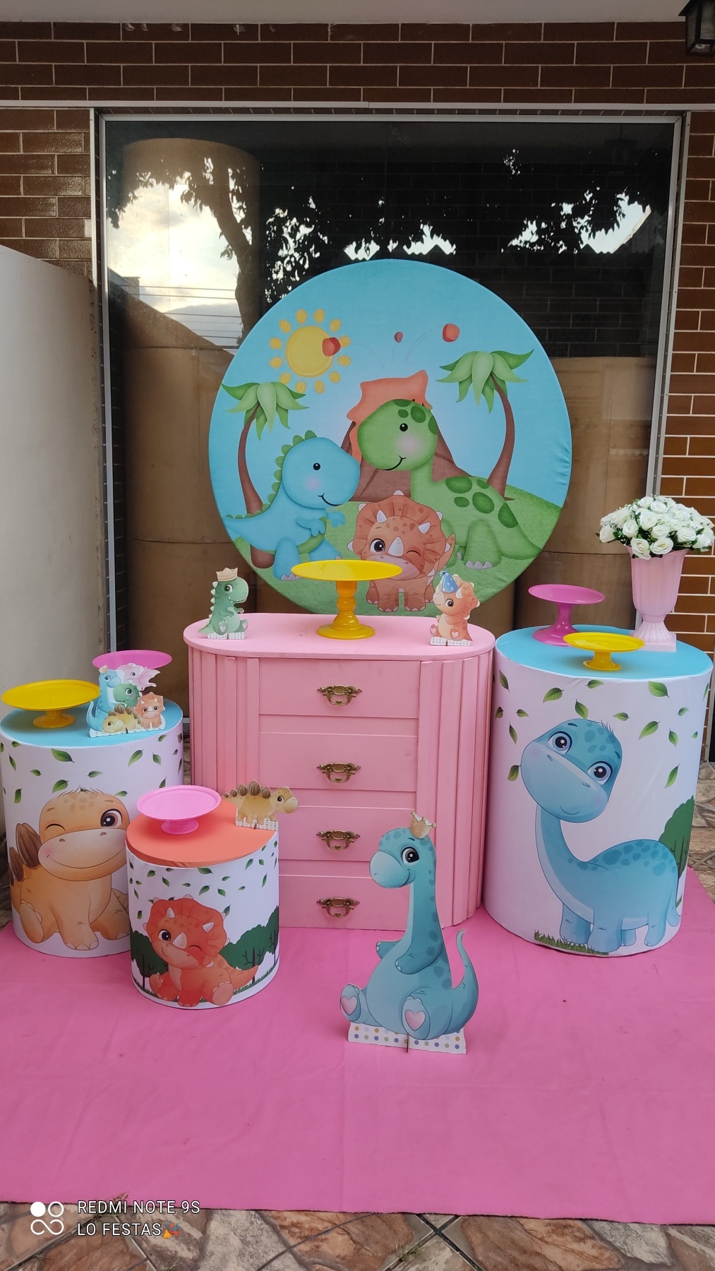 Dino Baby Rosa - CARLOS HENRIQUES DE OLIVEIRA CRESPO 52601125
