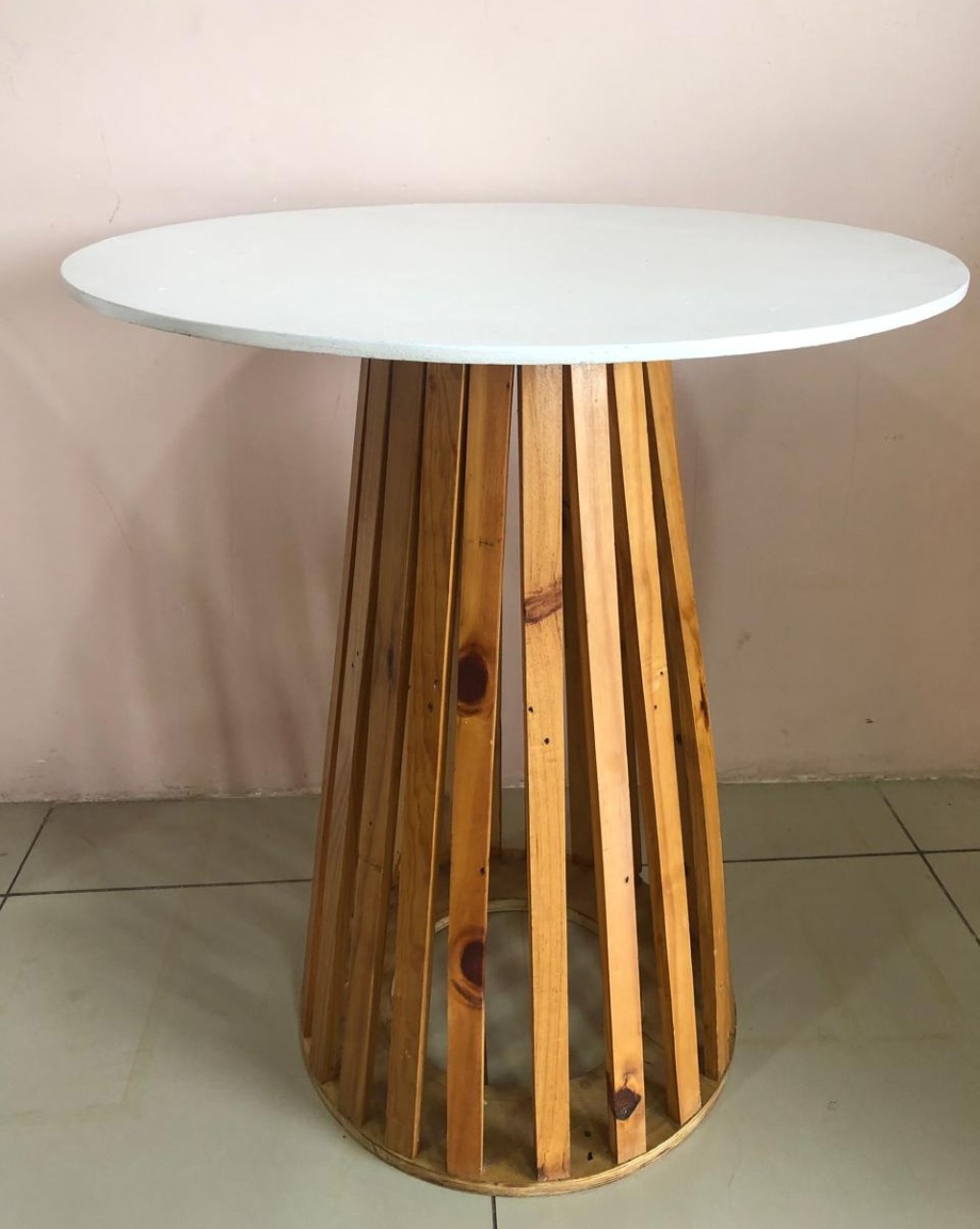 Mesa Cone Ripada Grande - Selminha Lokfest