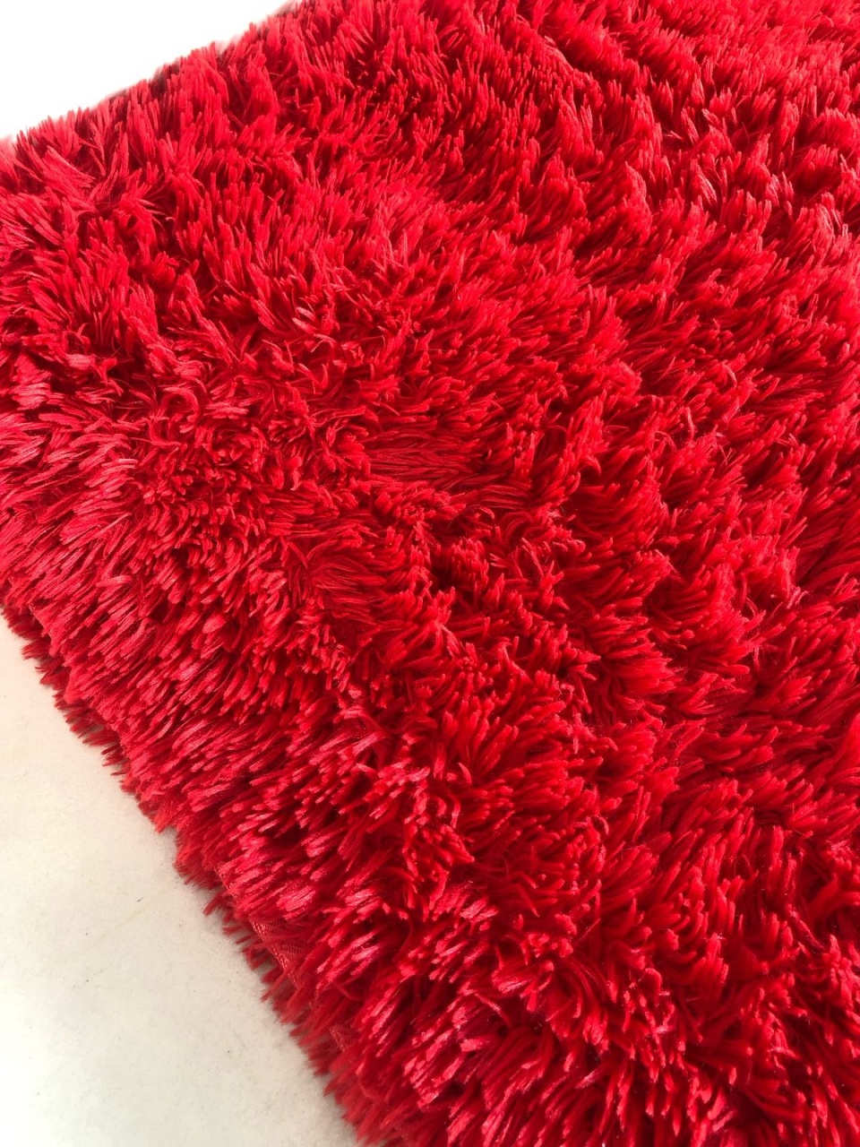 Tapete Felpudo Vermelho (2,00X1,50) - Selminha Lokfest