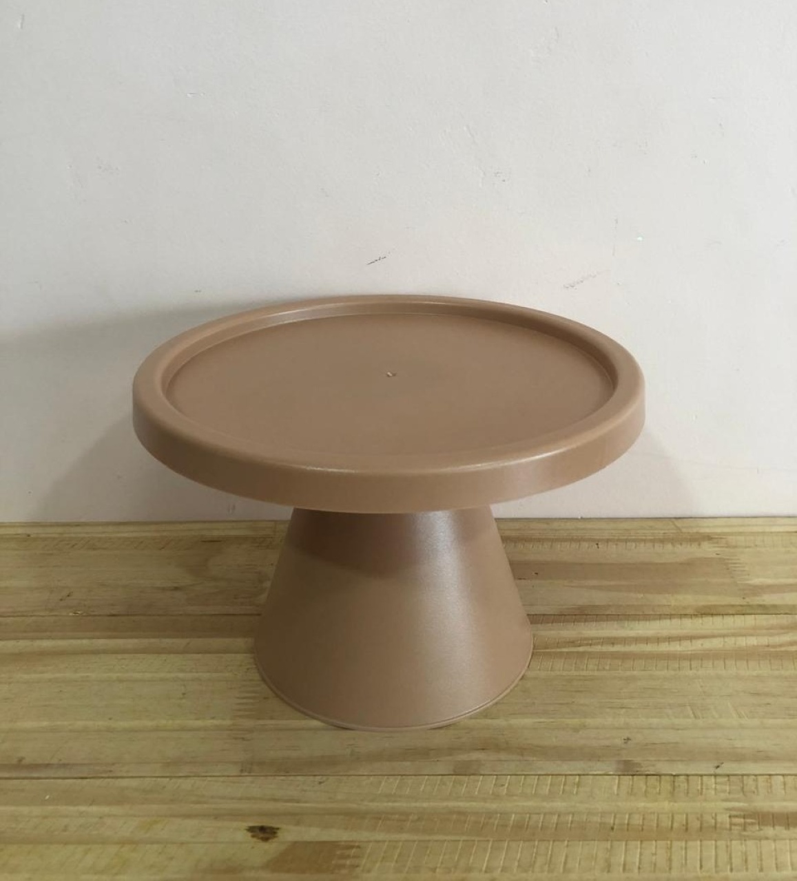 Bandeja Redonda Plástica Cone Caramelo (21X14) - Selminha Lokfest