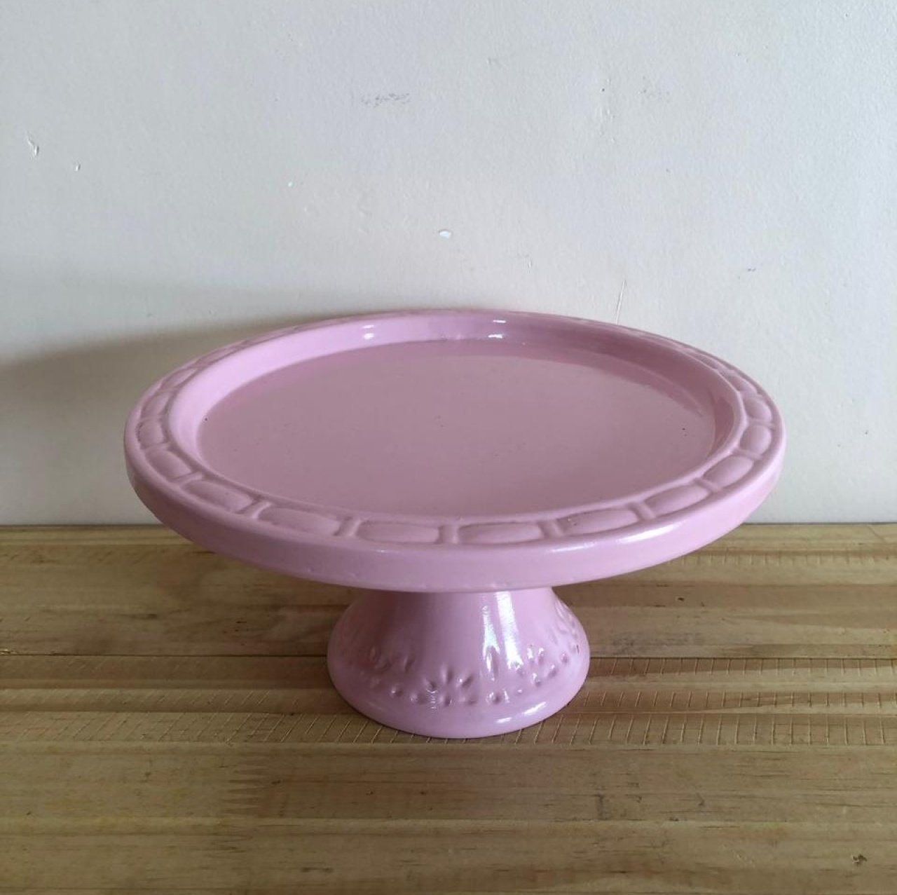 Bandeja Redonda Cerâmica Rosa Bebê P (18X9) - Selminha Lokfest