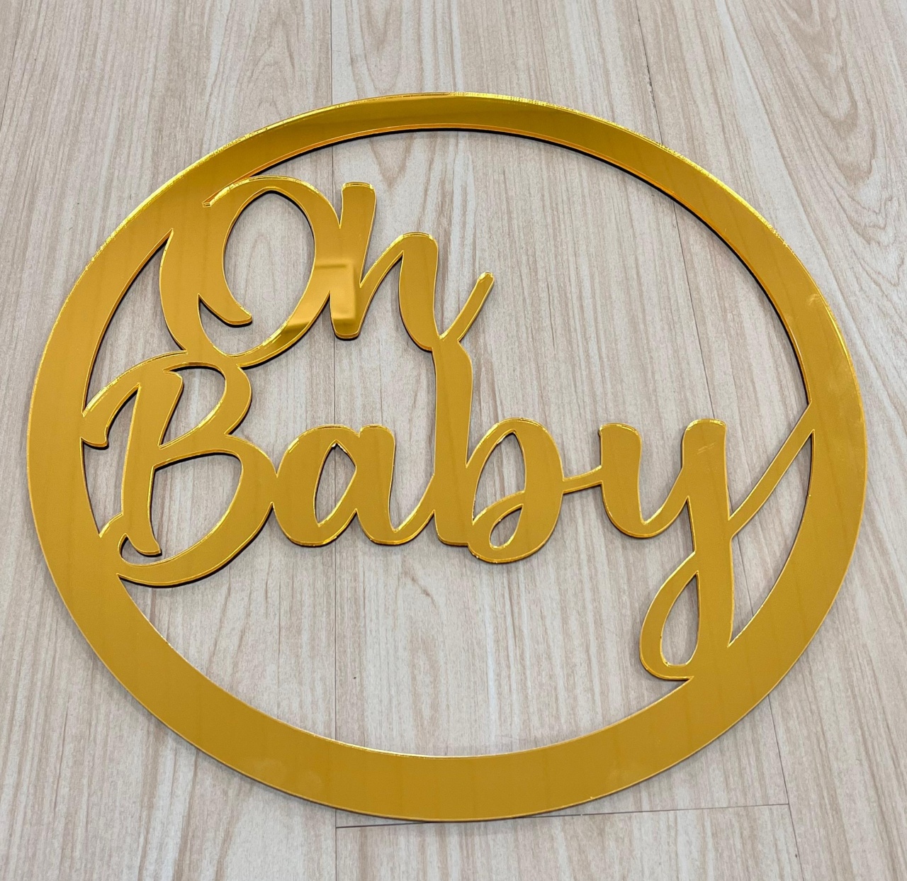 Oh Baby Acrílico Dourado (40X40) - Selminha Lokfest