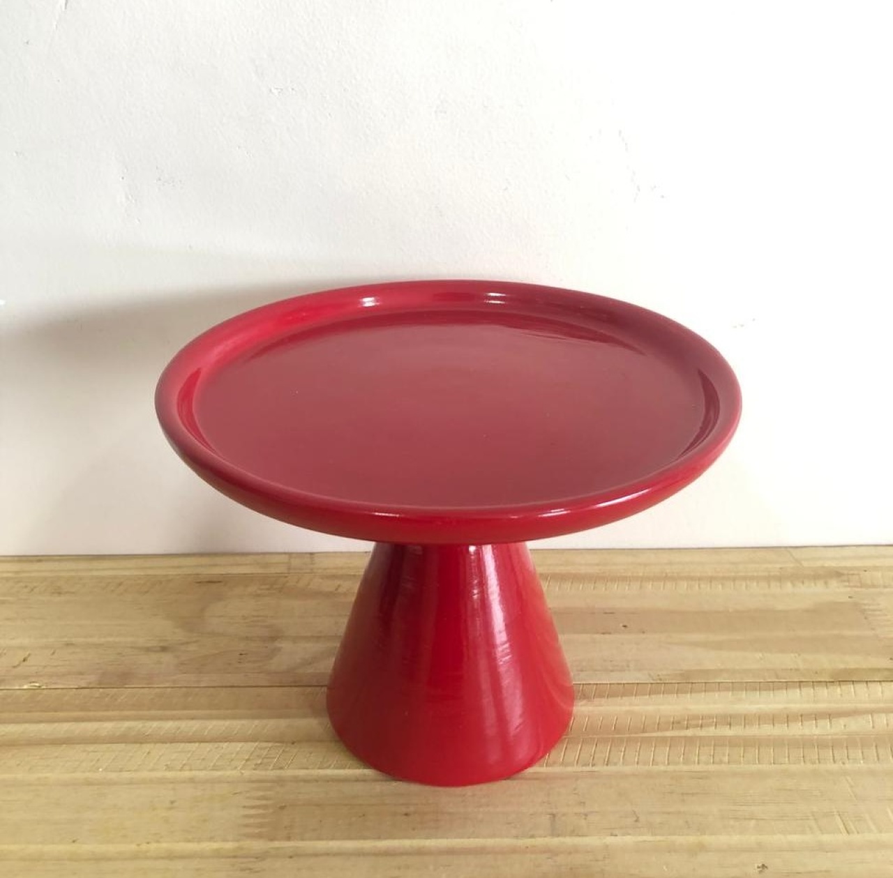 Bandeja Redonda Cerâmica Cone Vermelha (19X13) - Selminha Lokfest