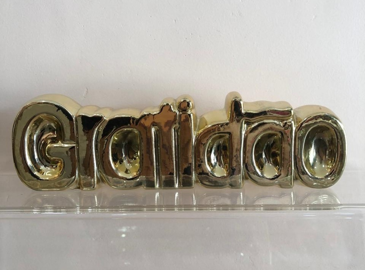 Palavra Gratidão de Mesa Cerâmica Dourado - Selminha Lokfest