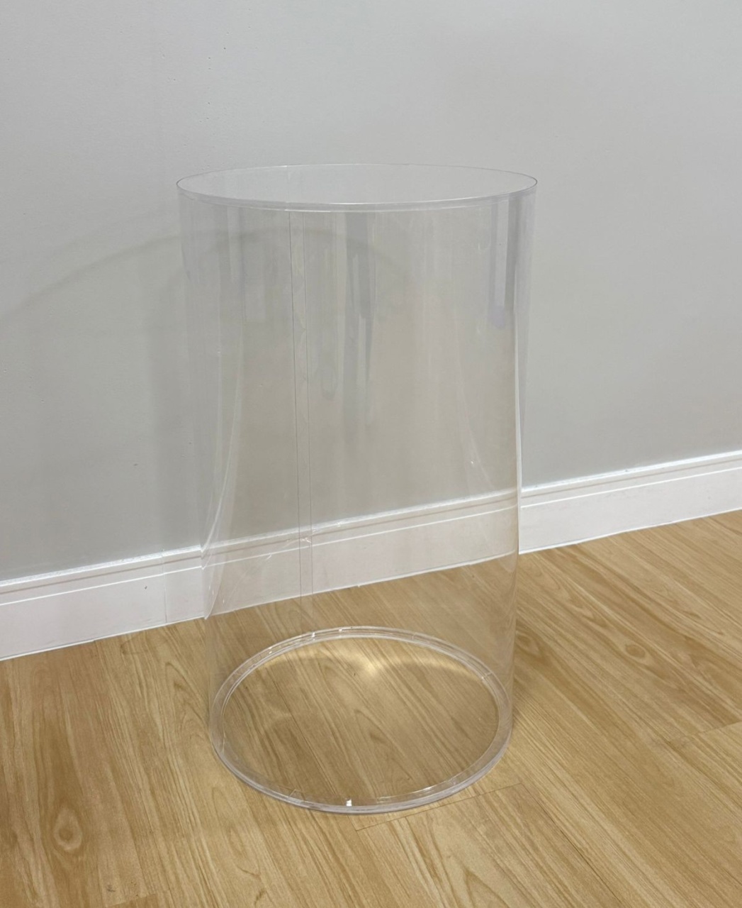 Cilindro Transparente Médio - Selminha Lokfest
