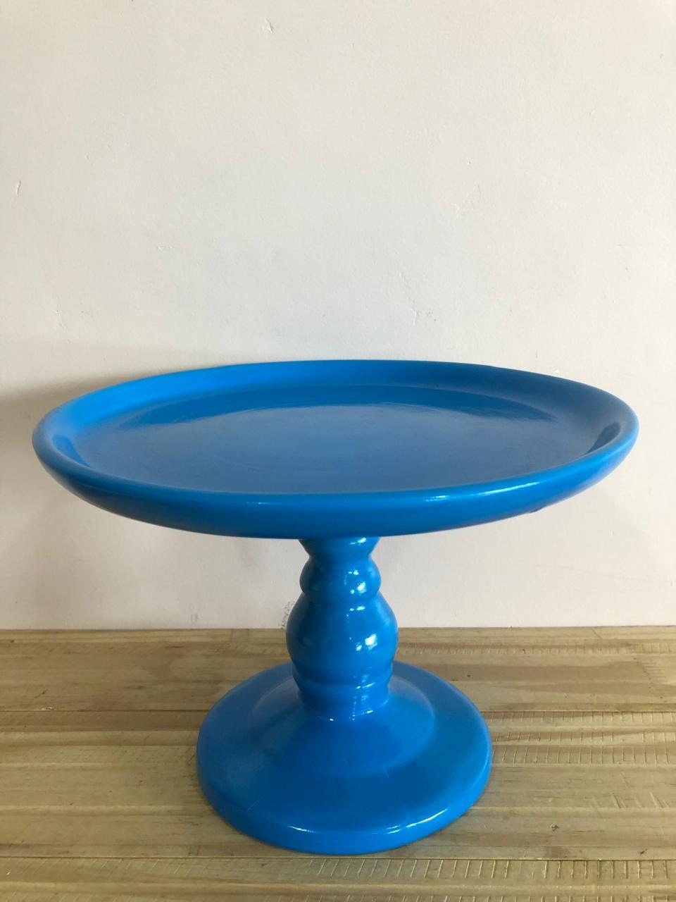 Bandeja Redonda Torneada Cerâmica Azul Celeste M (25X17) - Selminha Lokfest