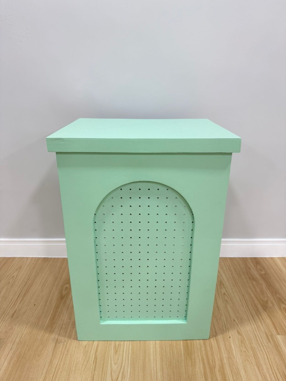Mesa Quadrada Perfurada Média Verde - Selminha Lokfest