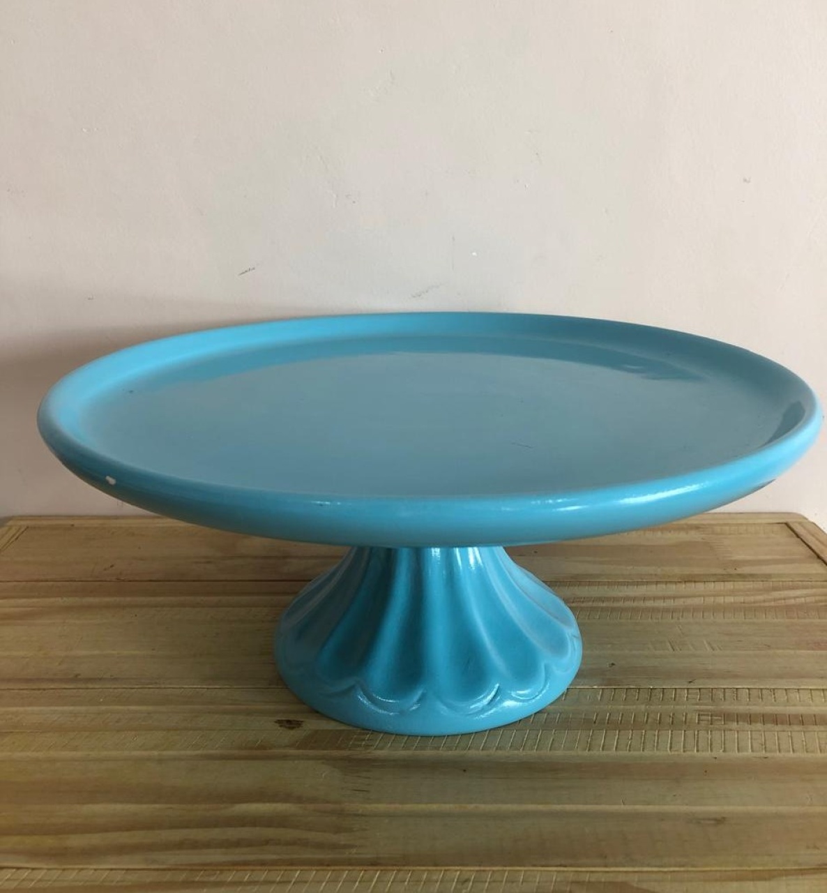 Bandeja Redonda Cerâmica Azul Bebê G (32X13) - Selminha Lokfest
