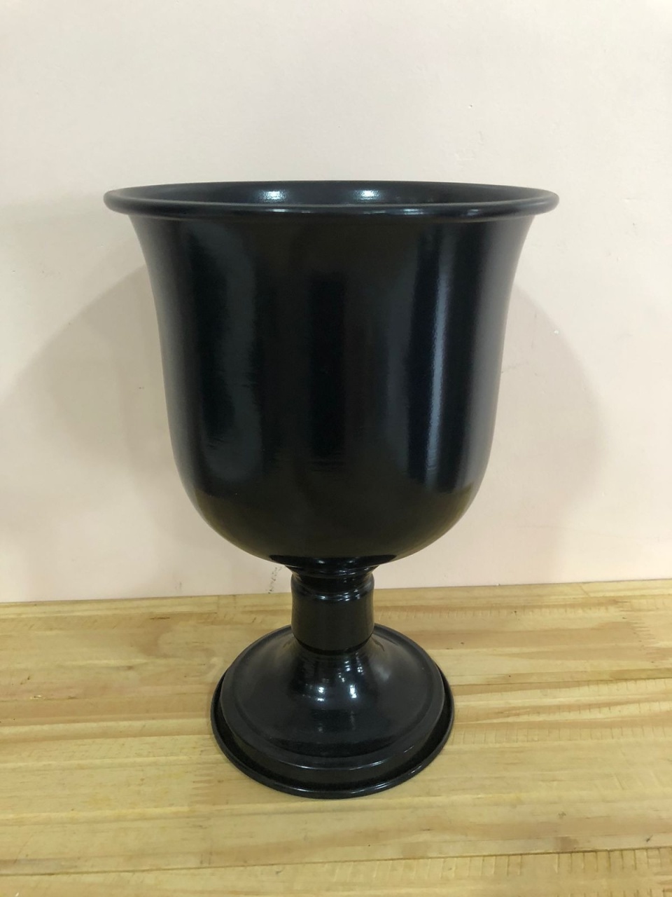 Vaso de Alumínio Preto (25Cm) - Selminha Lokfest