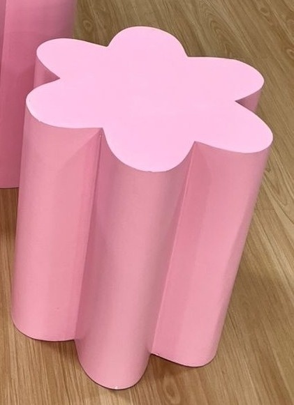 Mesa Flor Rosa Pequena - Selminha Lokfest