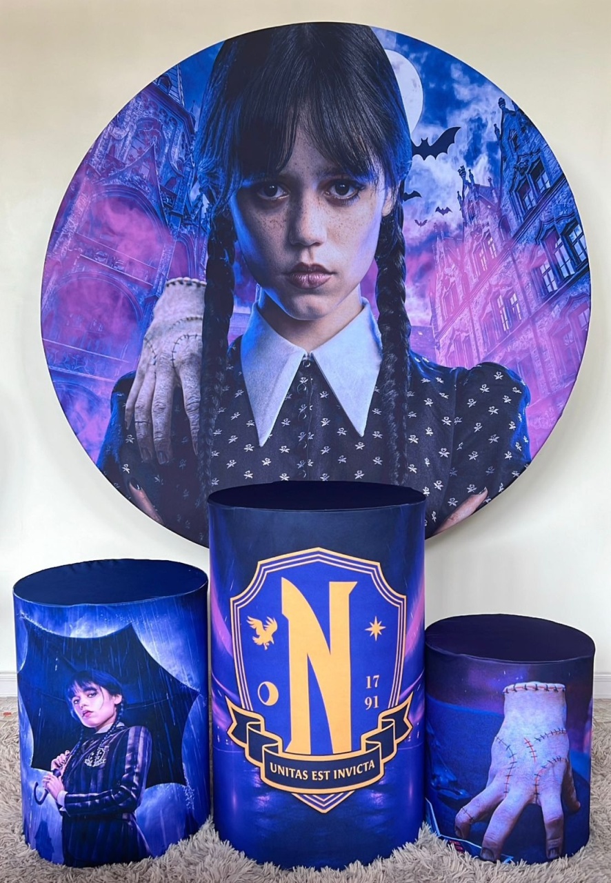 Kit Sublimado Capa Painel Redondo E Capas de Cilindros Wandinha - Selminha Lokfest