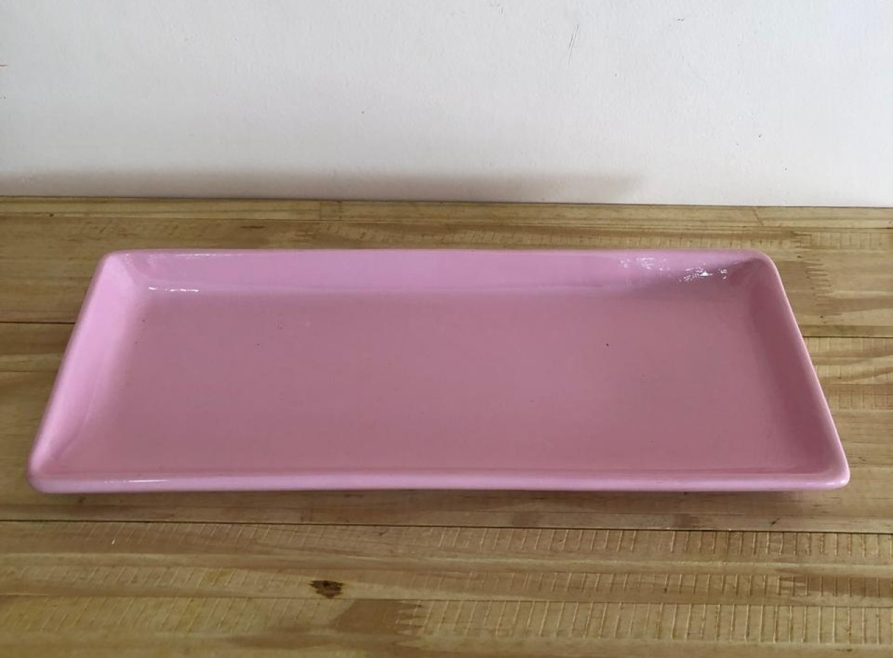 Bandeja Retangular de Cerâmica Rosa Bebê (31Cm) - Selminha Lokfest