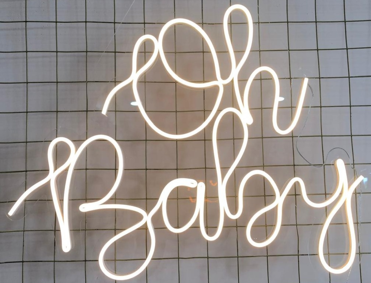 Oh Baby Led Branco Quente (60Cm) - Selminha Lokfest