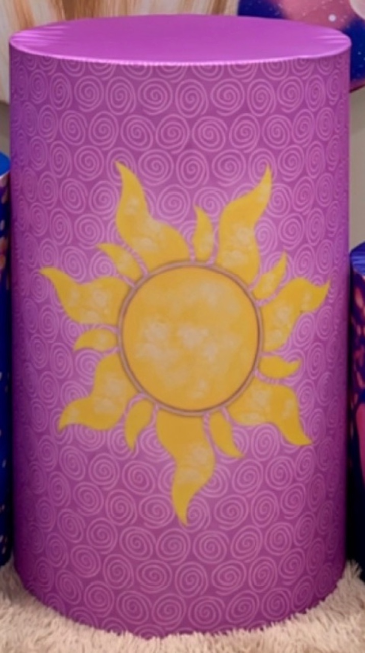 Capa Sublimada Cilindro Grande Enrolados Rapunzel - Selminha Lokfest