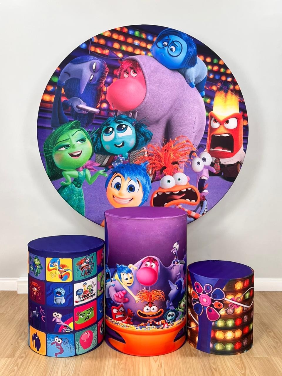 Kit Sublimado Capa Painel Redondo E Capas de Cilindros Divertidamente 01 - Selminha Lokfest