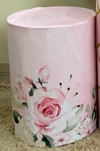 Capa Cilindro Sublimada Média  Geométrico Floral Rosa C/ Dourado - Selminha Lokfest
